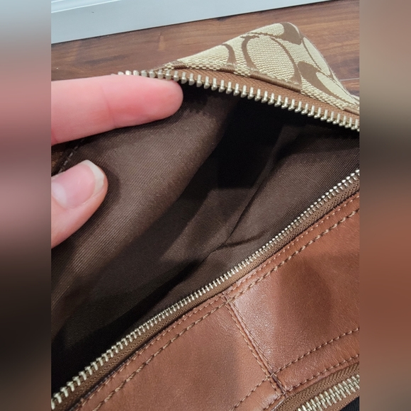 Coach Hobo Bag Buckle Pleated Brown Monogram Signature Handbag Purse - Picture 11 of 15